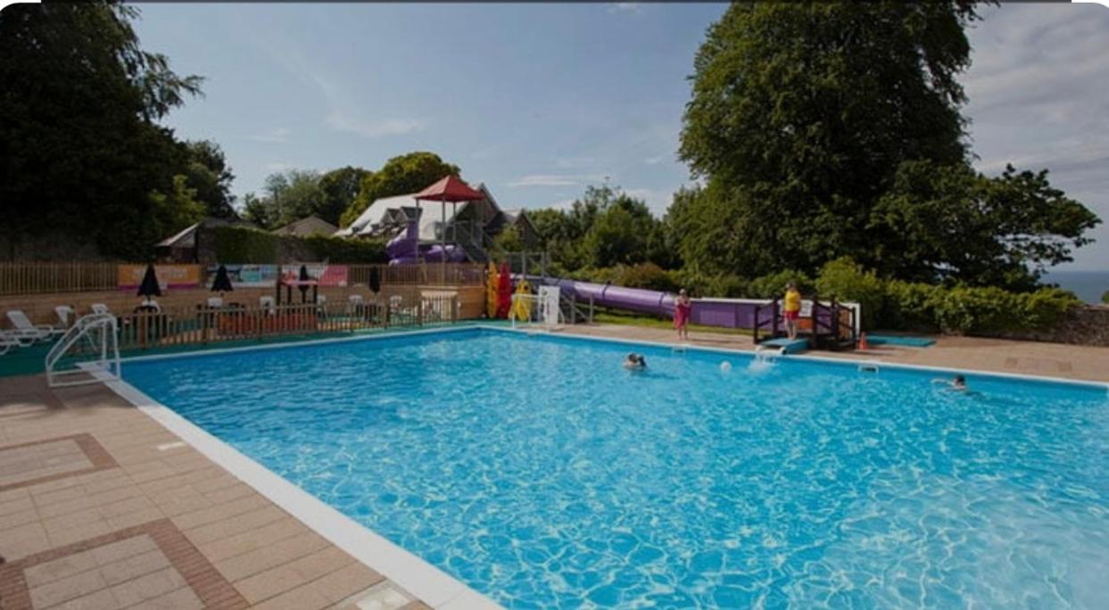 4 Devon Country, Bideford Bay Holiday Park Bucks Mills エクステリア 写真